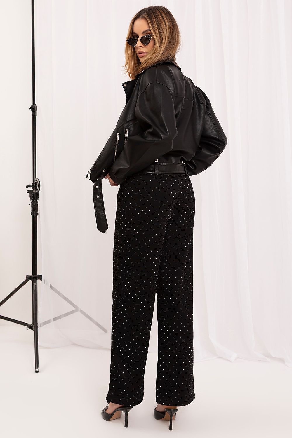  Tracksuit trousers model 230885 Italy Moda 